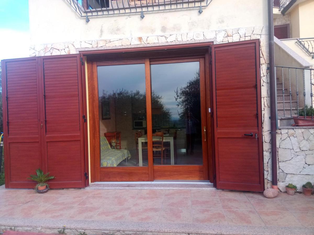 Residence Degli Ulivi Ossi Exterior photo